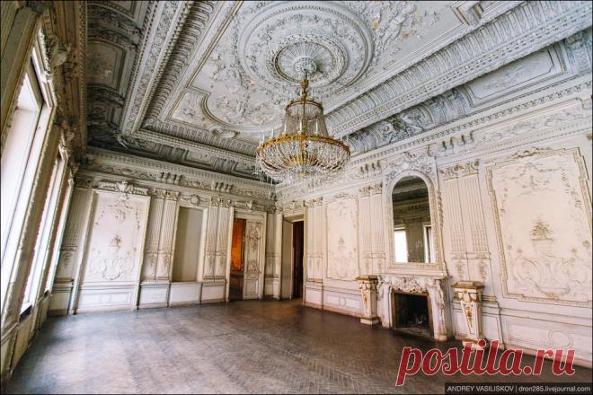 Непарадный Петербург. Особняк Бруснициных.