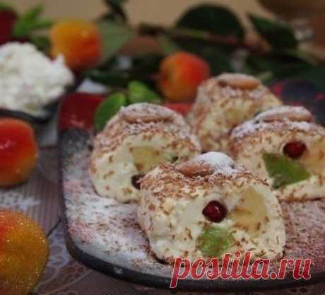 Творожные роллы с фруктами