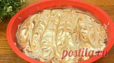 Пирог к чаю такой простой, но такой вкусный: сделала, пока гости разувались