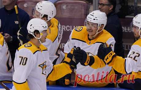 Российский хоккеист Афанасьев забросил шайбу в предсезонном матче &quot;Нэшвилла&quot;. Его команда проиграла &quot;Флориде&quot; со счетом 1:3 (0:1, 1:1, 0:1) Защитник &quot;Предаторс&quot; Артем Анисимов сыграл свой первый матч в составе новой для себя &quot;флоридской&quot; дружины. В стартовом матче регулярки НХЛ он забросил первую шайбу в воротах &quot;Пантер&quot;, и это была его первая игра в форме &qu…