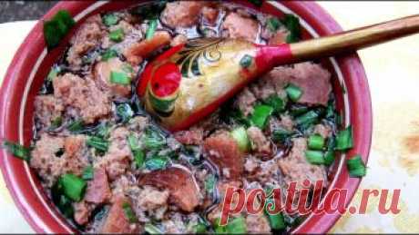 Десятка самых странных блюд русской кухни 

За долгие годы русская кухня успела настолько измениться, что большинство блюд вы уже даже не знаете и, конечно, никогда не пробовали. Часть из них способна по-настоящему удивить современных жителей…