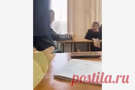 Российский учитель грубо вытолкал школьника с урока и попал на видео. В Кемерово учитель грубо выгнал школьника с урока и попал на видео. Инцидент произошел на уроке истории в школе №16. На записи, сделанной учащимися, видно, как педагог хватает сидящего за партой подростка и выталкивает его за дверь. Все это сопровождается фразами «Ты что, не понял?» и «Ты что, сюда в бар пришел?».