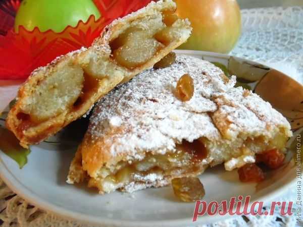 Вертута с яблоками / Рецепты с фото Хочу вас познакомить с одним из моих любимых пирогов вертутой. Вертута это закрученый пирог с разнообразной начинкой. В качестве наполнения я буду использовать яблоки а вот тесто д...