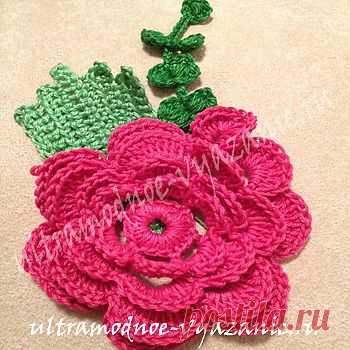 Мастер-класс: как связать многоярусный цветок крючком