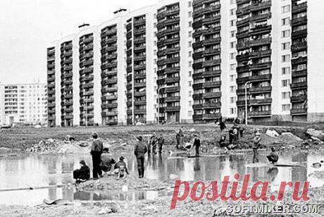 “Дворовые затеи” советских детей / Назад в СССР / Back in USSR