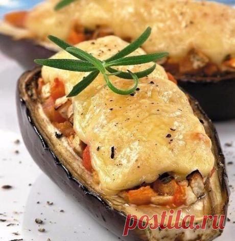 Баклажаны с курицей под сыром / Вкусные привычки