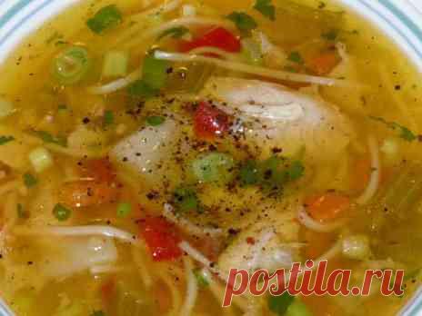 первые блюда из курицы:  КУРИНАЯ ЛАПША