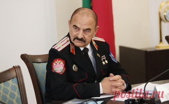 Умер атаман и депутат заксобрания Кубани Иван Безуглый. Ушел из жизни депутат законодательного собрания Краснодарского края, дважды награжденный званием Героя Труда Кубани Иван Безуглый, сообщает губернатор региона Вениамин Кондратьев.