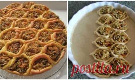 Пирог &quot;соты&quot; с квашенной капустой и мясным фаршем