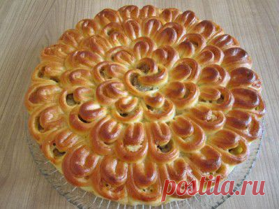 Мясной пирог «Хризантемка»