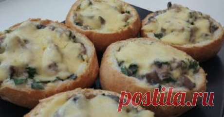 Жульен с курицей в булочке Автор рецепта Анастасия Жульен с курицей в булочке - пошаговый рецепт с фото. Готовим невероятно вкусную горячую закуску