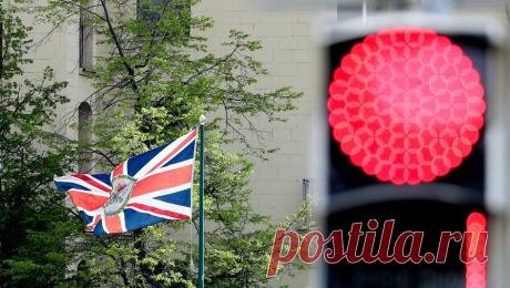 Украинская беженка рассказала о недостаточной господдержке в Британии. Украинка Виктория в интервью Guardian заявила, что в Британии беженцы рискуют оказаться на улице из-за недостаточной помощи со стороны государства. По ее словам, она &quot;не ожидала&quot;, что столкнется с риском оказаться без жилья ...