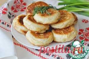 Оладьи с зелёным луком и яйцом - кулинарный рецепт