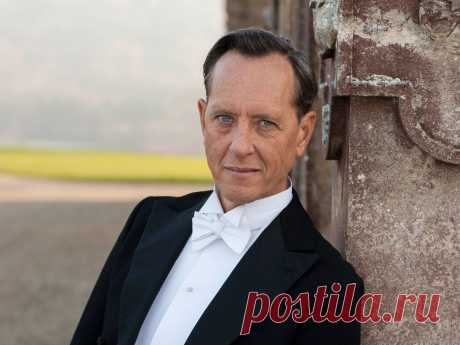 Ричард Э. Грант (Richard E. Grant)
- 5 мая, 1957