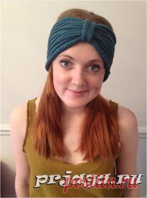 Повязка на голову спицами от дизайнеров Teresa Conway и Nell Bliss