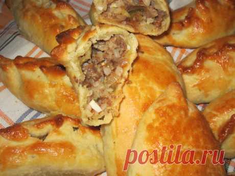 Пирожки - рассольные старорусские.