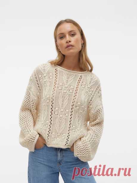 Джемпер цвета айвори с веточками, шишечками и вертикальными ажурными полосками (схема узора)