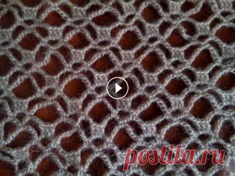 Ажурная шаль крючком. Мастер-класс узора. Shawl crochet Всех приветствую у себя на канале! Предлагаю Вашему вниманию мастер-класс узора для вязания шали. Кому понравилось видео, ставьте пальчик вверх и подп...