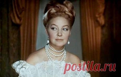 Ирине Скобцевой – 92: Как «штамп красавицы» оказал актрисе медвежью услугу