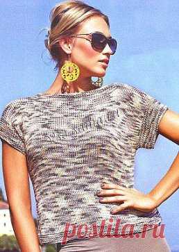 Меланжевый пуловер с коротким рукавом 
Размер: 40/42 (44-46-48)
Вам потребуется: 400 (400-450-450) г меланжевой пряжи Bamboo Tricot (100% бамбукового волокна, 90 м/50 г); спицы №5,5.
Платочное вязание: лиц. и изн. р. - лиц. п.
Лицевая гладь: лиц. р. - лиц. п., изн. р. - изн. п.
Плотность вязания, лицевая гладь: 18 п. и 24 р. = 10 х 10 см.
Спинка/Перед: набрать 86 (94-102-110) п. и для планки связать 3 см платочным вязанием. Далее вязать лицевой гладью, через 44 (45-46-47) см от наборного кр