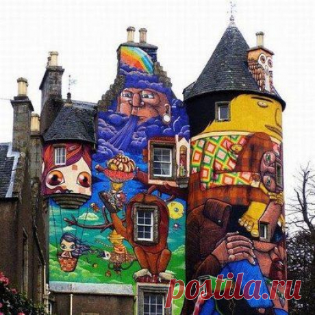 L.H.O.O.Q. — Kelburn Castle, Scotland.