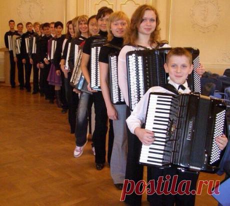 Михаил Стрельников