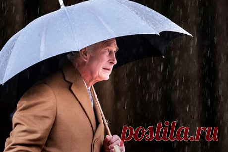 Принц Гарри и Меган Маркл не поздравили Карла III с днем рождения. Принц Уильям и Кейт Миддлтон стали единственными ближайшими родственниками, которые публично поздравили короля Великобритании Карла III с днем рождения. Принц Гарри и Меган Маркл оставили монарха без поздравлений. Он также не получил публичных поздравлений от братьев, принцев Эдварда и Эндрю, и сестры, принцессы Анны.