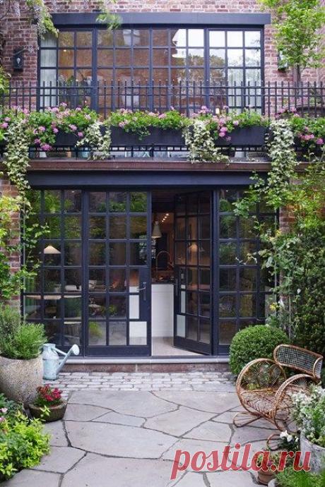 February House &amp; Garden