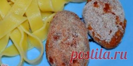 Как приготовить котлеты в духовке Вы все еще жарите котлеты на сковороде? Тогда мы идем к вам, потому что вы точно просто не знаете, как приготовить котлеты в духовке! Другой причины, по которой вы заставляете себя добровольно мучиться у плиты, я не нахожу, ведь существующая обычной сковороде альтернатива полезнее (без фанатизма, это все-таки не паровые котлетки!), проще (не надо стоять над конфоркой и ждать, когда придет время переворачивать мясо), вкуснее (ах, какими же ...