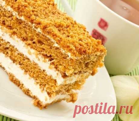 Вкуснейшие медовые тортики! Возьми на заметку несколько рецептов медовика.
