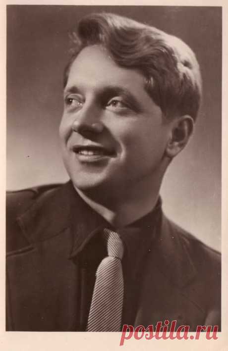 Юрий Белов - 31 июля, 1930 • 31 декабря 1991
