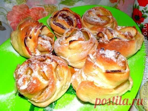 Яблочные булочки-розочки