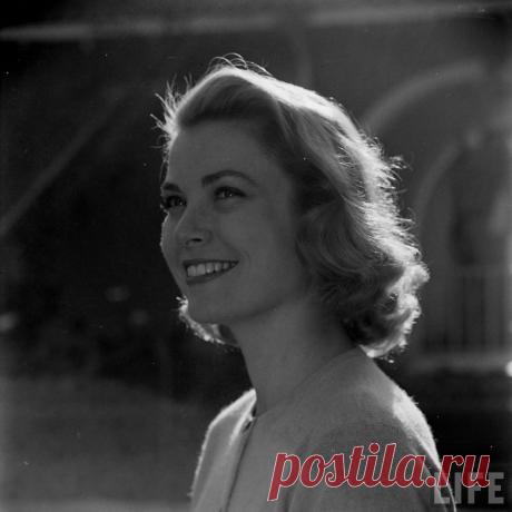The special edition: Grace Kelly: humus — ЖЖ