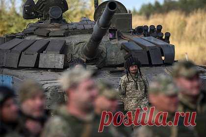 В США с недоверием оценили планы Украины по захвату Крыма. Киев потерпит провал в попытках реализовать планы по захвату Крыма и может потерять еще больше земли из состава своей национальной территории. Об этом заявил бывший дипломат Госдепа США Час Фриман в интервью YouТube-каналу Dialogue works. Он добавил, что сейчас «само существование Украины стоит на кону».