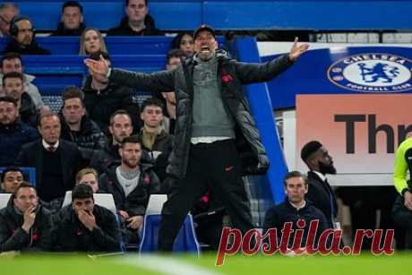 «Ливерпуль» впервые за семь лет не пробился в Лигу чемпионов. Английский «Ливерпуль» впервые с 2016 года не сыграет в Лиге чемпионов после победы «Манчестер Юнайтед» над «Челси». Команда Юргена Клоппа занимает пятую строчку в таблице чемпионата Англии с 66 очками. За один тур до окончания чемпионата мерсисайдцы гарантировали себе участие в Лиге Европы в сезоне-2023/2024.