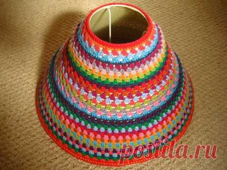 Attic24: обалденный Светильник Yarnbomb :: та-дах!