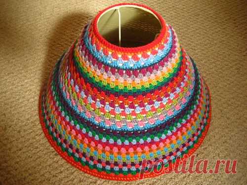 Attic24: обалденный Светильник Yarnbomb :: та-дах!