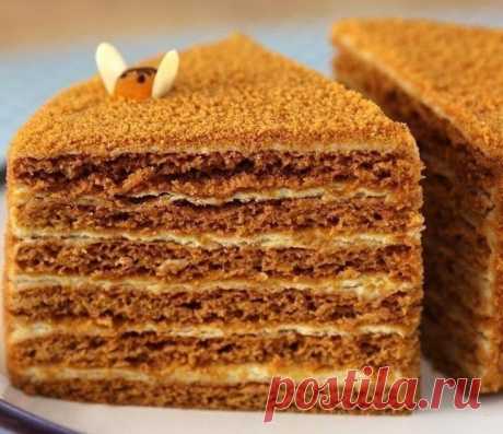 Вкуснейшие медовые тортики! Возьми на заметку несколько рецептов медовика.