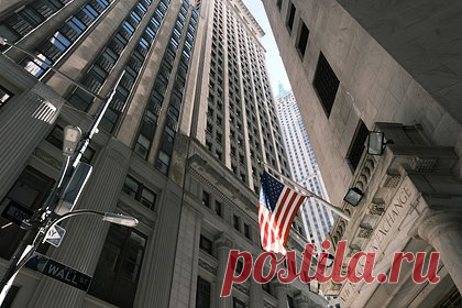 В США заявили о жизни американцев в мире лжи и постправды. Вторжение США в Ирак в 2003 году положило начало эре лжи и постправды. Об этом заявил американский обозреватель Мустафа Байуми в колонке для The Guardian. По его мнению, бывший американский президент Джордж Буш-младший, инициировав вторжение в Ирак, втянул страну в войну, основанную на лжи.