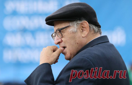Эмигрантов хотят оставить без пенсий