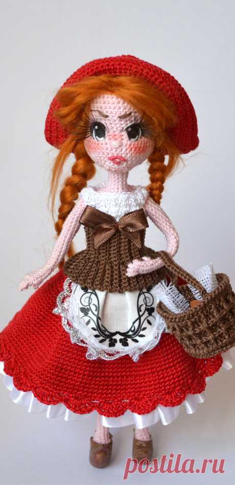 PDF Красная Шапочка крючком. FREE crochet pattern; Аmigurumi doll patterns. Амигуруми схемы и описания на русском. Вязаные игрушки и поделки своими руками #amimore - кукла из сказки, куколка в платье, девочка, сказочный персонаж.