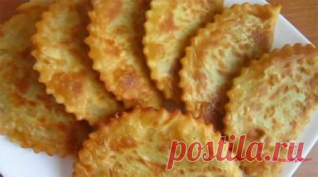 Горячие ароматные слоеные чебуреки - это очень вкусно! ПРИГОТОВЬТЕ ОБЯЗАТЕЛЬНО! Когда откусываешь такой чебурек, тесто не перебивает вкус фарша, а лишь очень нежно дополняет его! Ну просто чудо!