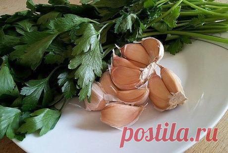 Детоксикационный метод доктора Сарачолу.

Данная методика расщепляет жиры (особенно вокруг печени), уменьшает аппетит, обладает мочегонными, противовирусными, противогрибковыми свойствами, позволяет сбросить пару-тройку лишних килограммов, укрепляет иммунитет, очищает, 'растворяет' камни в почках и желчном пузыре, омолаживает кожу.

Этот курс особенно рекомендуется больным хроническими гепатитами (в том числе В или С).