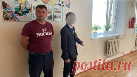 Под Краснодаром 14 школьников пострадали из-за распыления перцового баллончика в здании. В Краснодарском крае в школе отменили занятия после того, как учащийся распылил перцовый баллончик в здании. Об этом сообщает управление МВД по региону. Инцидент произошел в одном из учебных учреждений станицы Кисляковской Кущевского ...