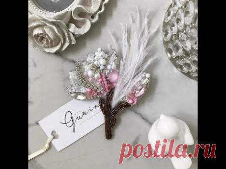 Брошь МАГНОЛИЯ ручной работы от дизайнера украшений mrs.Gurina