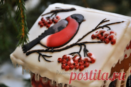 Купить &quot;Снегирь&quot; пряничный домик - оригинальный подарок на новый год в интернет магазине на Ярмарке Мастеров