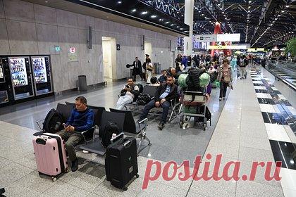 Аэропорт Москвы перестал принимать и выпускать самолеты