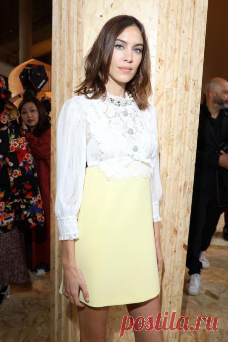 Алекса Чанг, Рита Ора, Каролин Даур и другие гости показа Miu Miu | VestiNewsRF.Ru