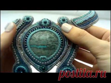 Колье из бисера и камней Ocean. Синее голубое крупное стильное колье. Колье ручной работы купить