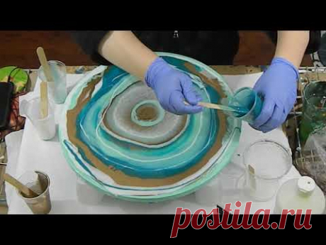 (82) Geode-ish Style with Resin